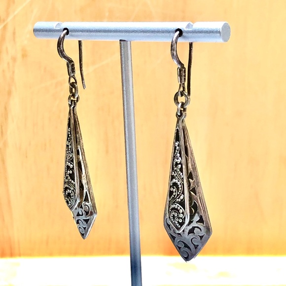 LOIS HILL Drop Dangle Sterling Oxidized Granulated & Cutout Overlapping Earrings - Picture 7 of 17